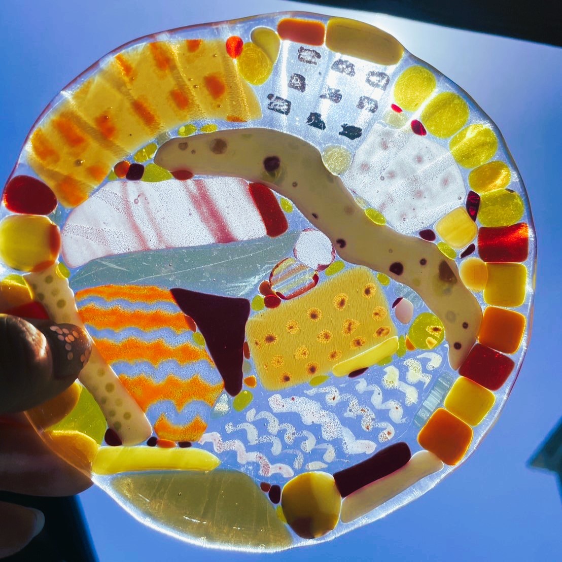 オトナ・ワークショップ「ガラスのおさらをつくりましょう」